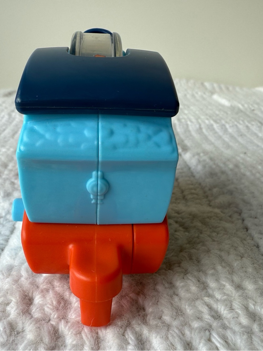 My First Thomas & Friends Rattle Roller Thomas Train Engine - Picture 5 of 12